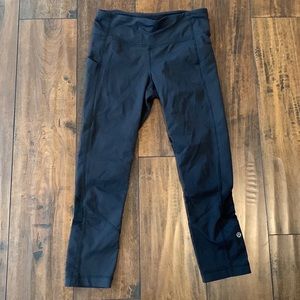Lululemon leggings, black